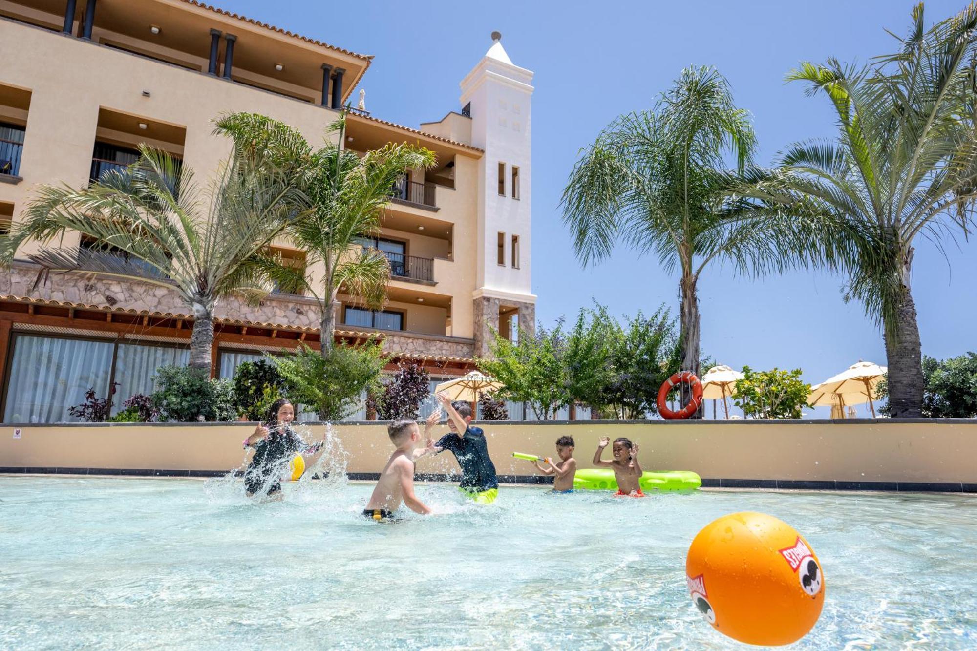 מלון Gf Gran Costa Adeje***** מראה חיצוני תמונה